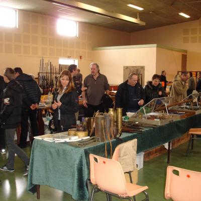BOURSE AUX ARMES MARS 2011 (4)